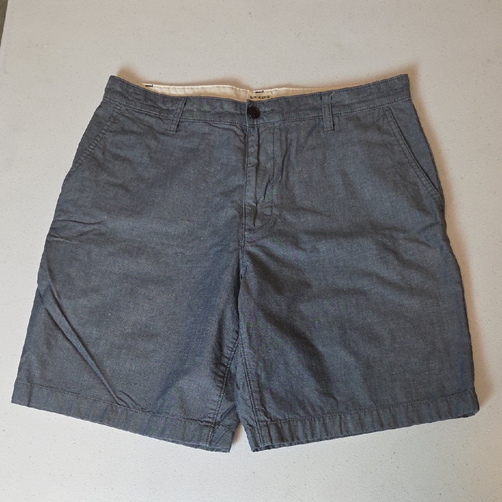 Dockers Men's Chambray Gray‎ Chino Shorts Size 32